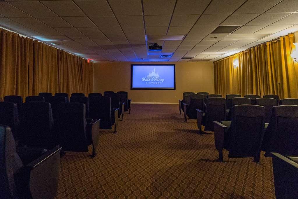 Vacation Village In The Berkshires Hancock Bekvämligheter bild The screening room at the Academy