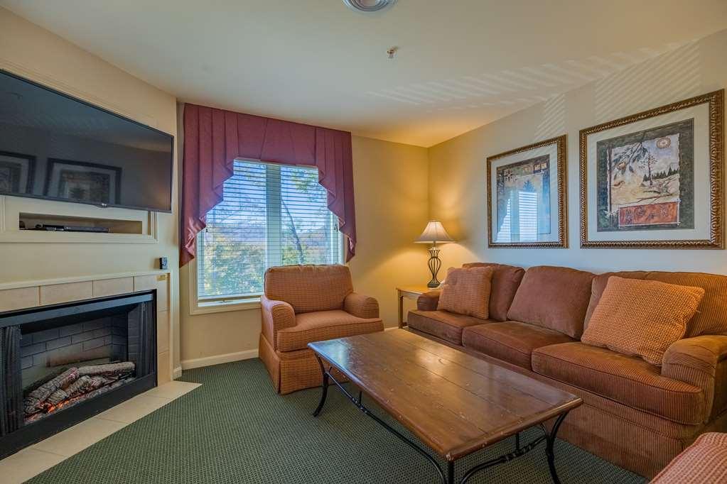 Vacation Village In The Berkshires Hancock Rum bild Living room at the Grand Summit Hotel