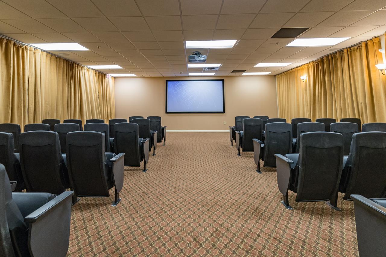 Vacation Village In The Berkshires Hancock Exteriör bild The auditorium at the Center for BrainHealth
